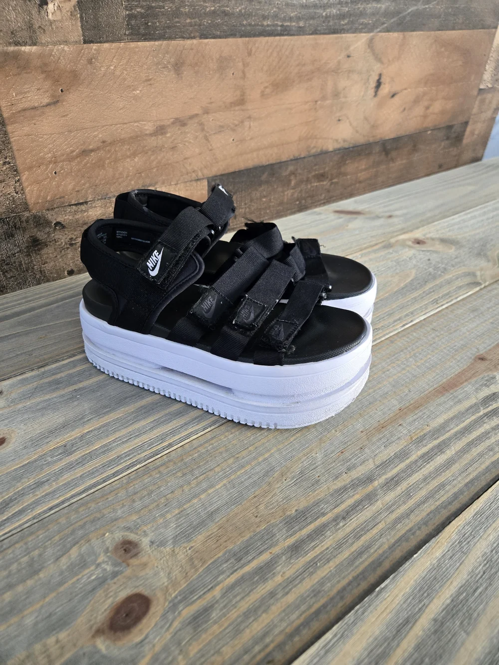Nike Icon Classic Sandals Platform Slides Shoes DH0224 Black Wmn Sz 5 Youth 3.5Y
